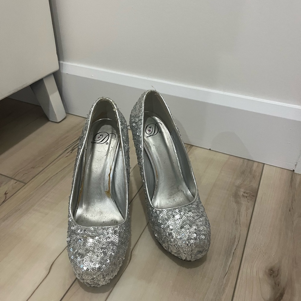 Sparkle platform heels - Picture 3 of 5